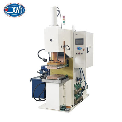 تطبيق الصناعية لحام اليد Cnc المقاومة الحاملات آلة لحام التشتت